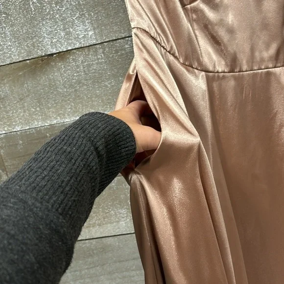 Galina Signature David’s Bridal satin dress with pockets size 8 - Picture 7 of 10